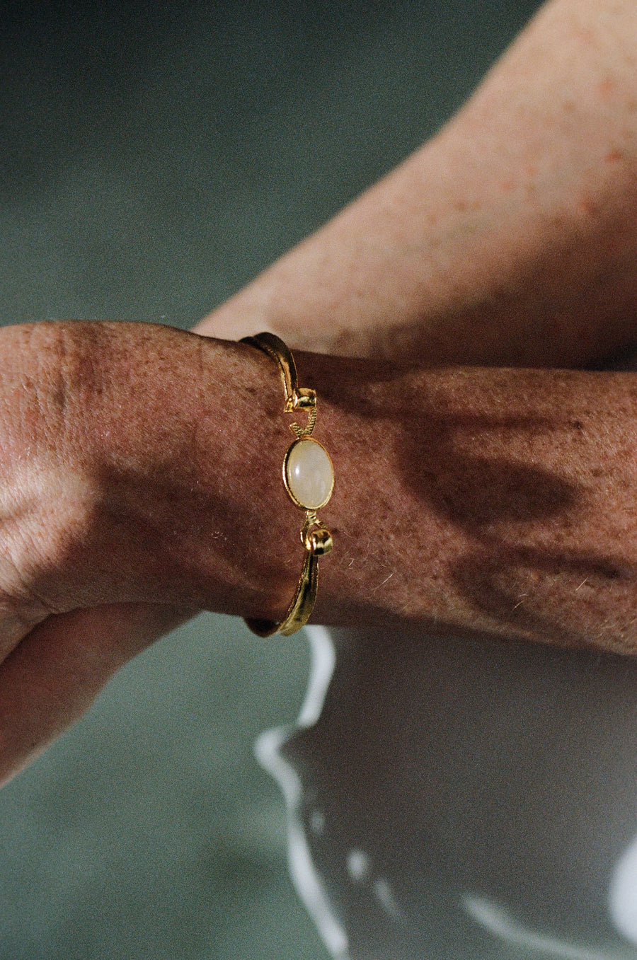 Onyx / White Agate 70S Bracelet