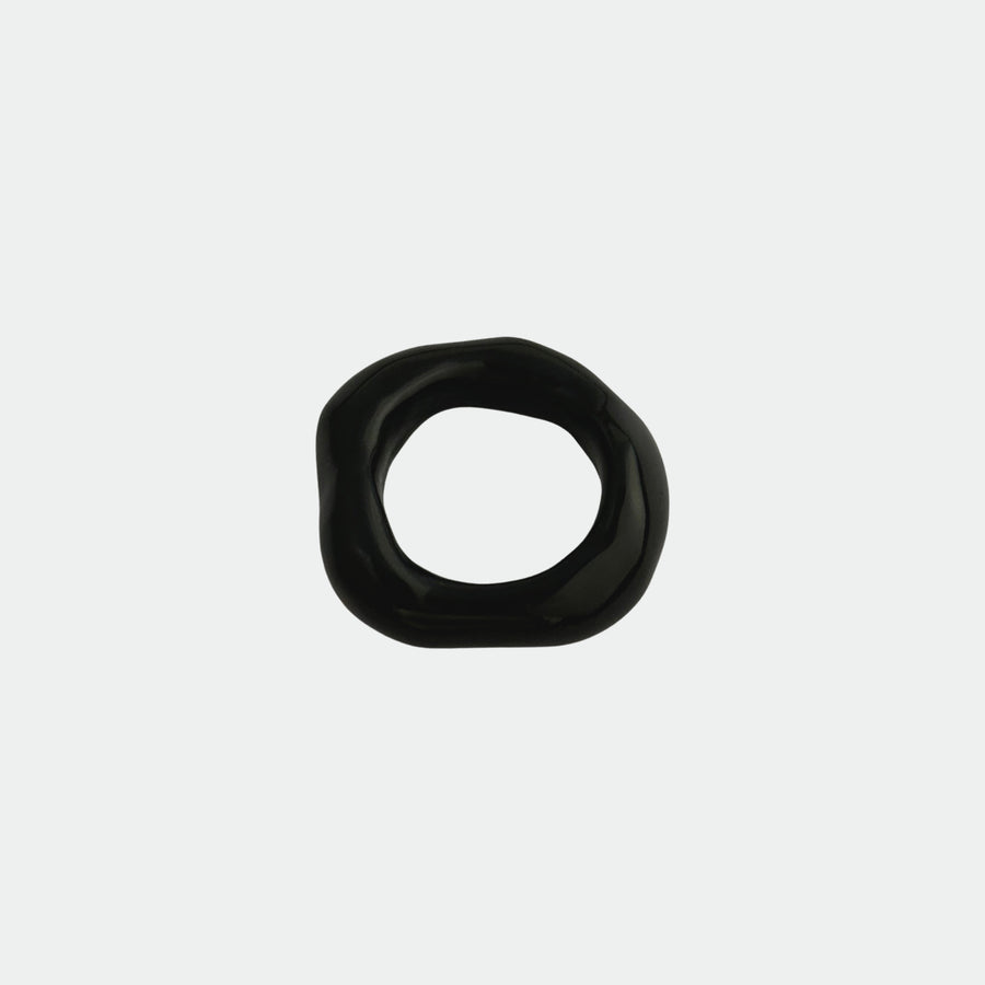 Onyx Arc Ring