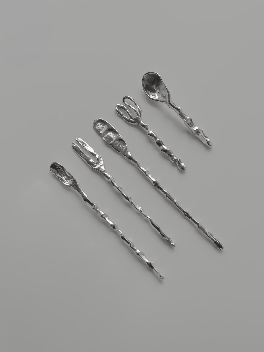 Twist Flatware Set